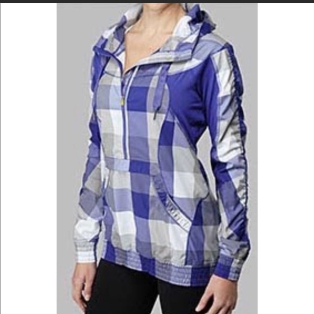 Lululemon Women’s jacket with hood